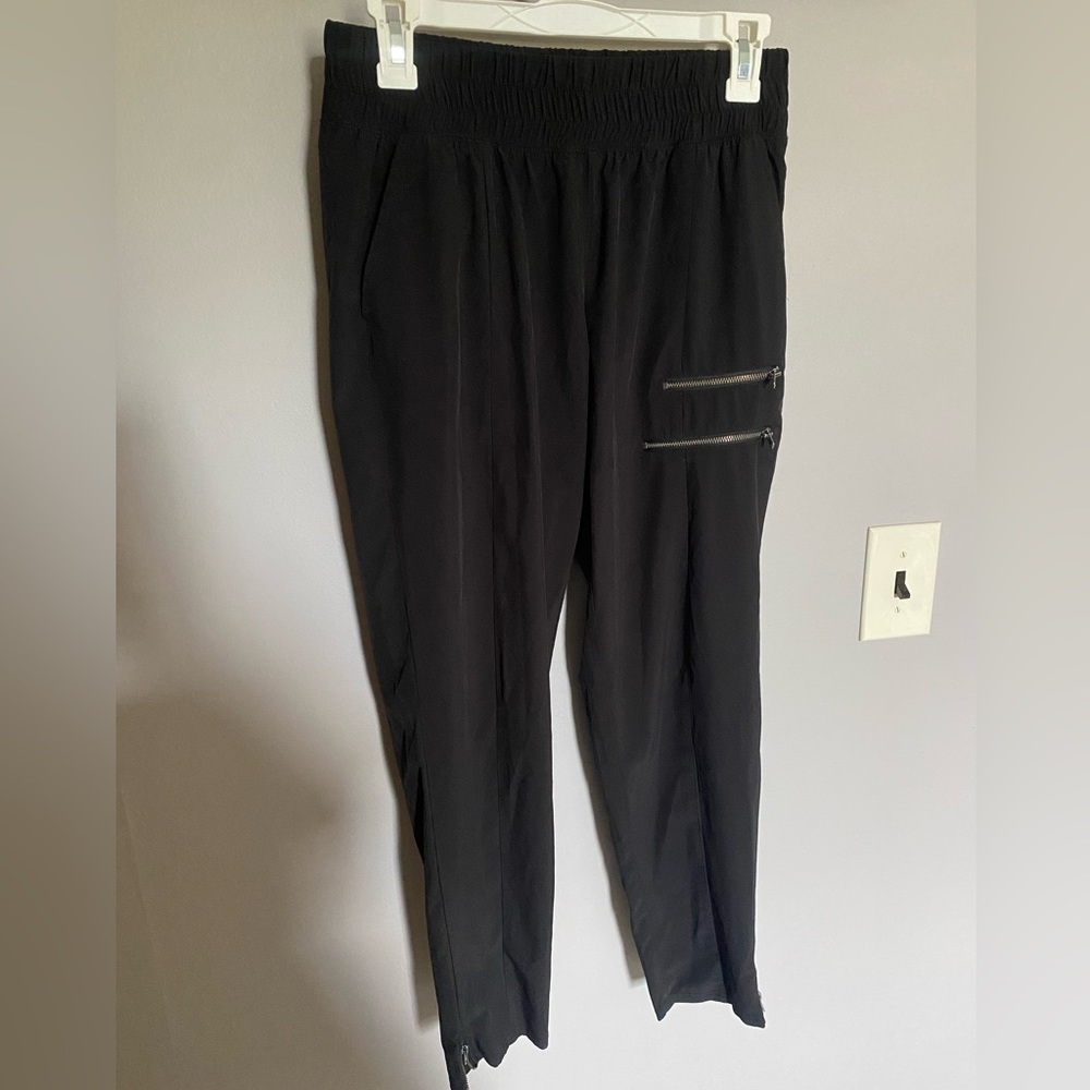 Fabletics athletic pants